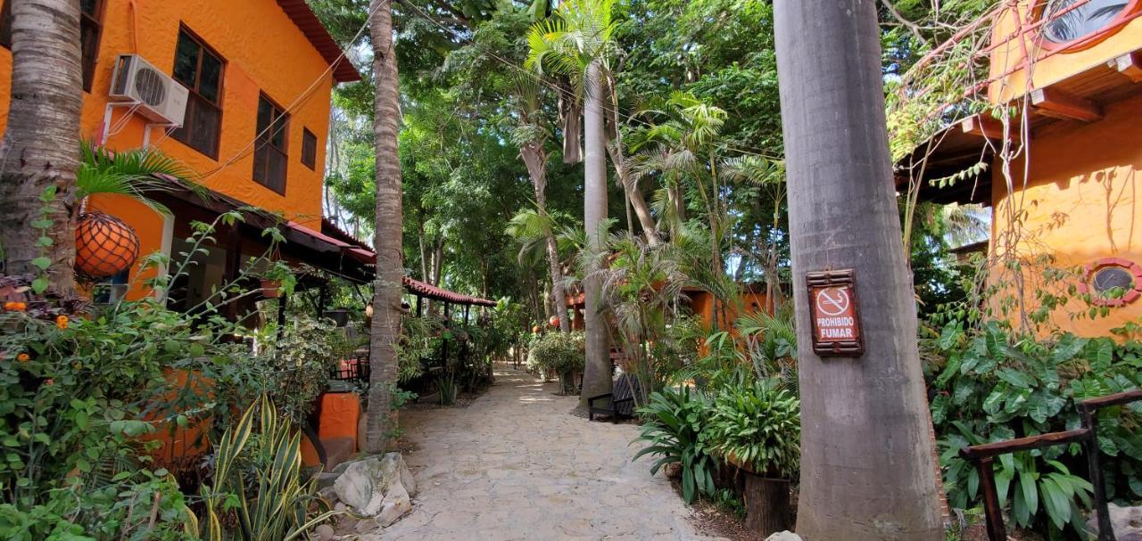 Ecologica El Faro Lodge *