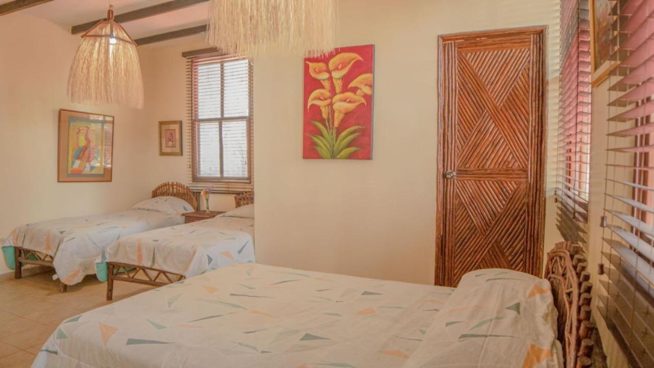 Ecologica El Faro Lodge Salinas (Santa Elena)
