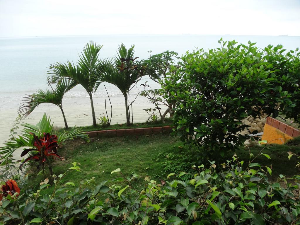 Ecologica El Faro Lodge